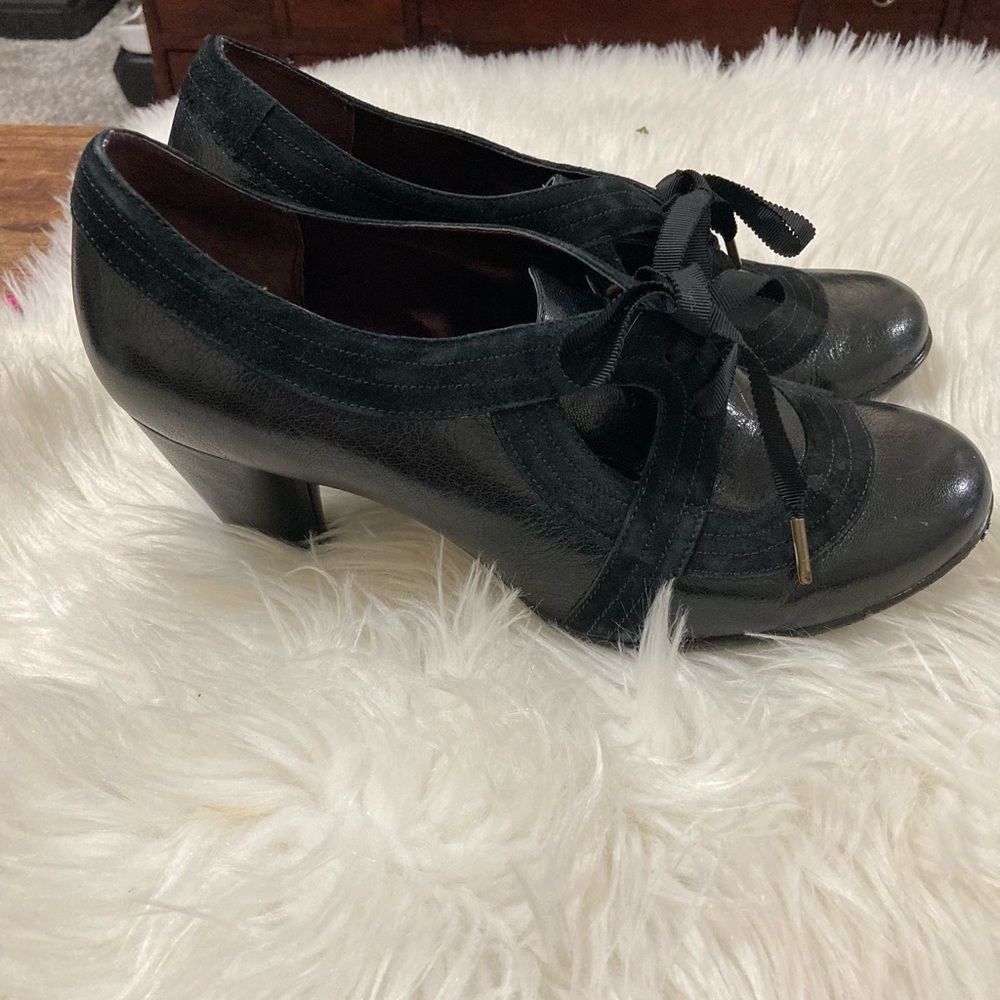 Indigo by Clarks